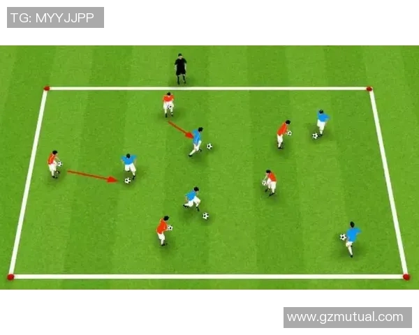 足球明星手势连招视频揭秘如何在球场上炫技与传达战术的完美结合