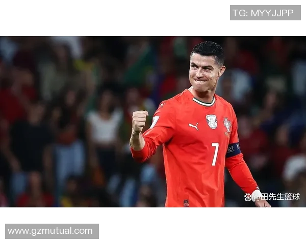 足球明星的魅力与成就分析及其对足球运动的影响