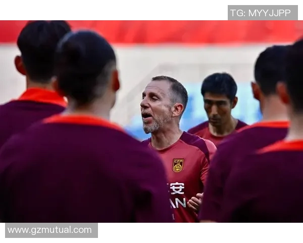 中国风格的足球明星如何在国际舞台上展现中华文化魅力与体育精神